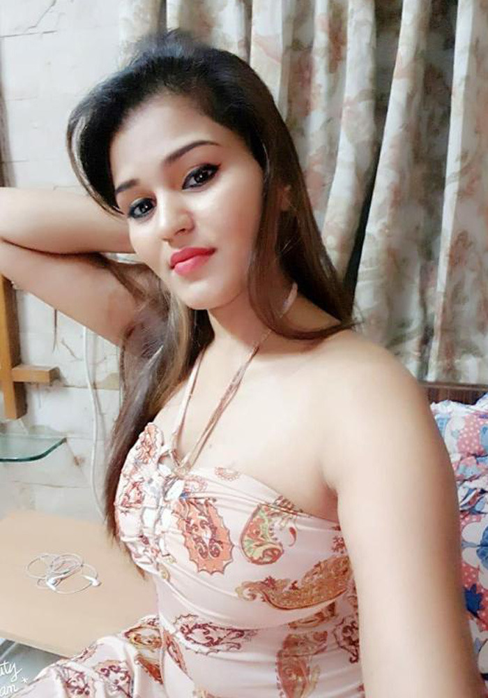  VIP Escort Trisha in Aerocity